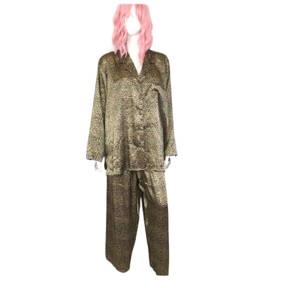 Morgan Taylor Other - Morgan Taylor Womens Leopard Print Silky Pajama Shirt Pants Sleepwear Set 2X